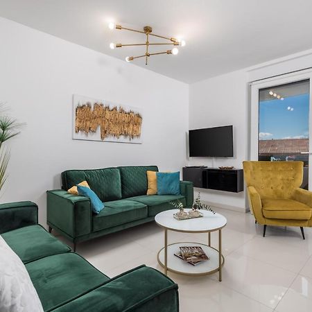 נייביצה Apartment Sunset מראה חיצוני תמונה