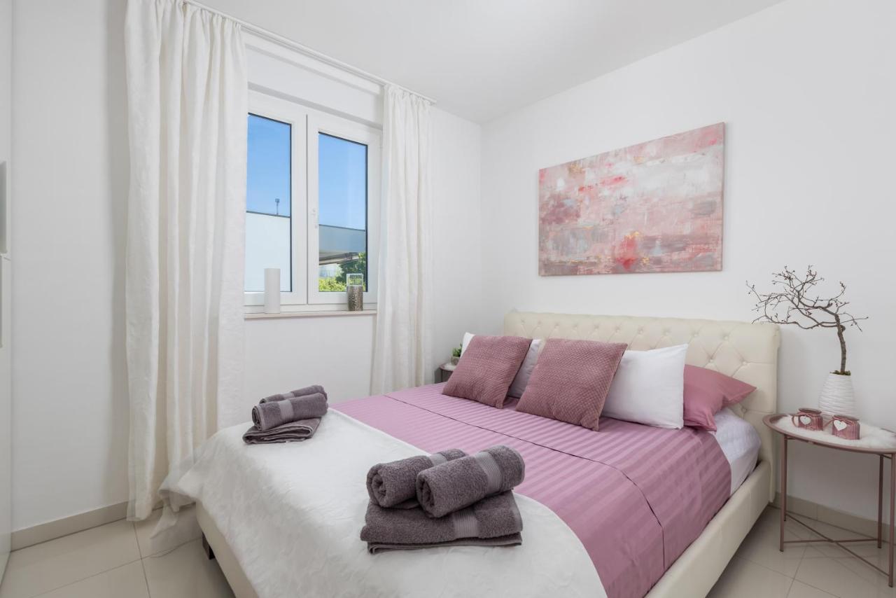נייביצה Apartment Sunset מראה חיצוני תמונה